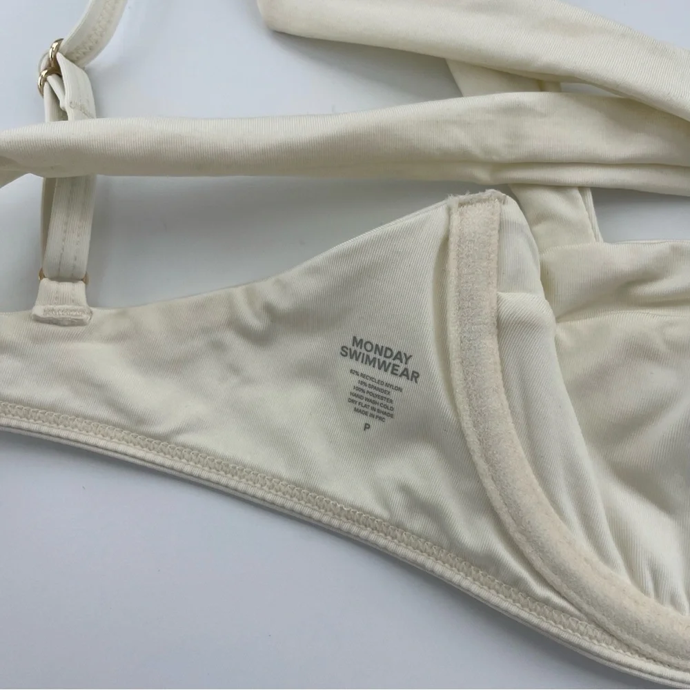 Monday Swimwear Clovelly Top Petite NEW